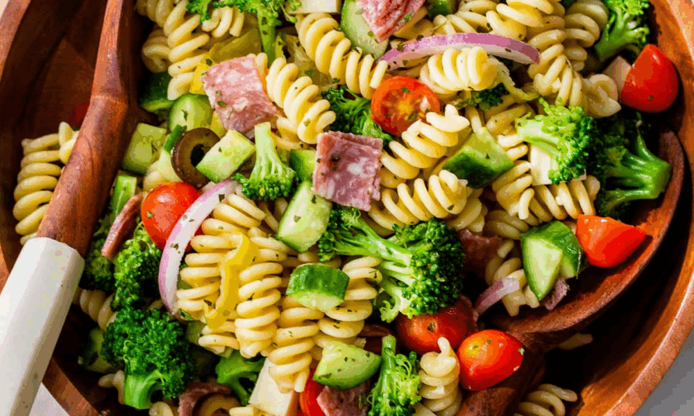 say-goodbye-to-mayo:-the-only-dressing-i'm-using-for-summer-pasta-salad
